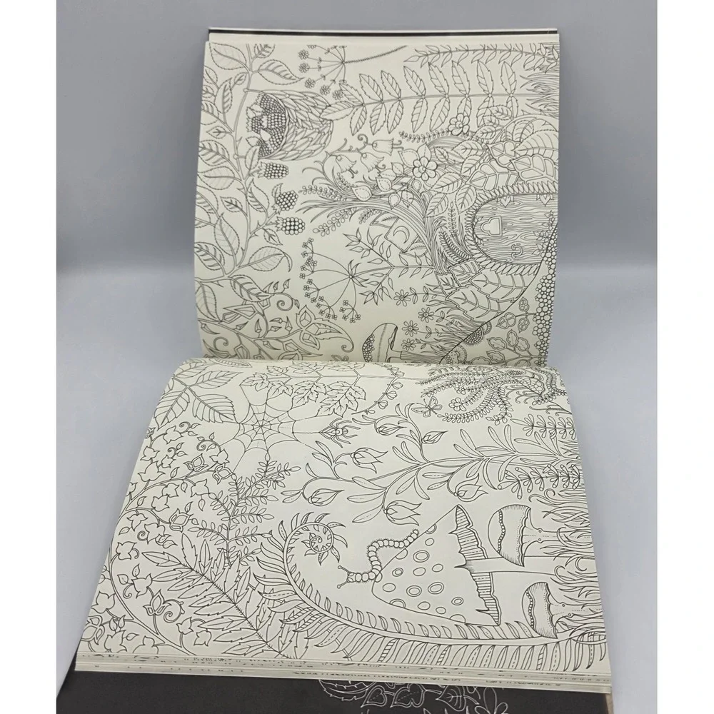 Enchanted Forest An Inky Quest‎ & Coloring Book By Johanna Basford Adults Youth